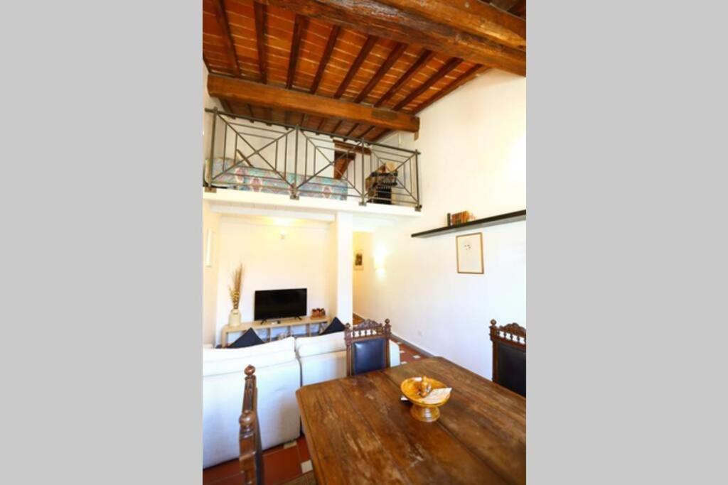 Santa Maria Novella Station Florentine Apartment フィレンツェ エクステリア 写真